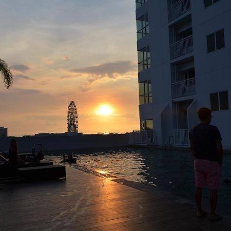 Jovic'S Condo At Breeze Residences. Manila Exterior foto